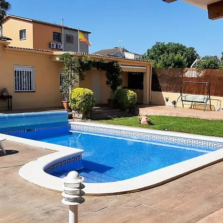 Vacacional Con Piscina Privada Y Barbacoa Tarragona