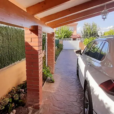 Con Piscina Privada Y Barbacoa * Tarragona