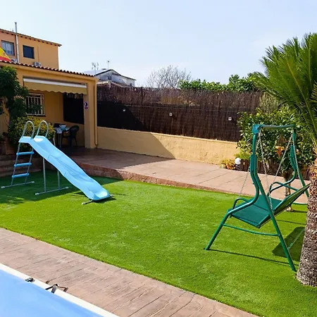 Con Piscina Privada Y Barbacoa *