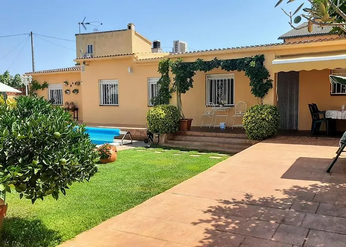 Con Piscina Privada Y Barbacoa * タラゴナ