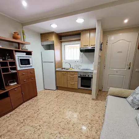 펜션 Con Piscina Privada Y Barbacoa